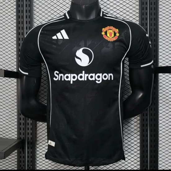 Player Version 25/26 Manchester United  Black Special Jersey — Manchester United Football Club