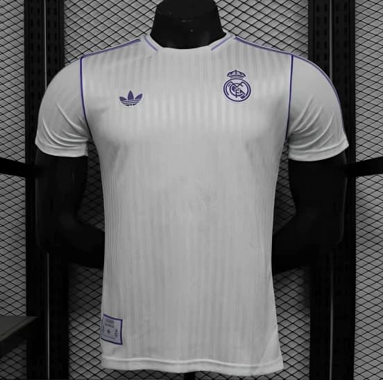 Player Version 25/26 Real Madrid White Icon Jersey — Real Madrid Club de Fútbol