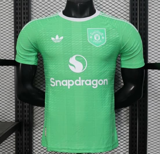 Player Version 25/26 Manchester United Green Goalkeeper Jersey — Manchester United Football Club