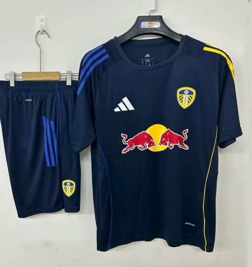 25/26 Leeds United Pre-Match Jersey Royal Blue+ Shorts — Leeds United Football Club